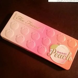 Too Faced Sweet Peach Eyeshadow Palette